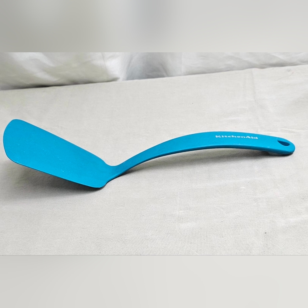 KitchenAid Classic Slotted Turner - Aqua Blue Heat-Resistant Nylon Spatula